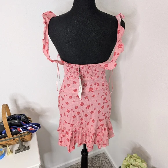 ZARA linen blend floral print ruffled dress with flounced hem blogger favorite - Picture 3 of 10